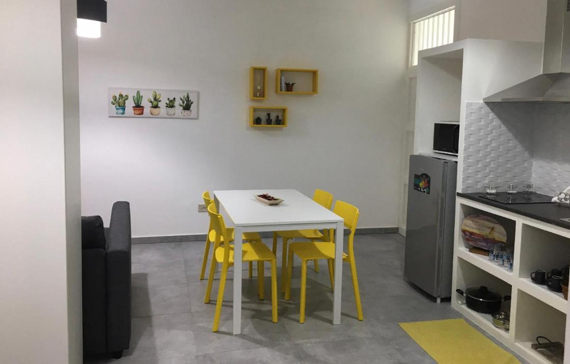 Casa Nicuzza Villa Palermo Bagian luar foto